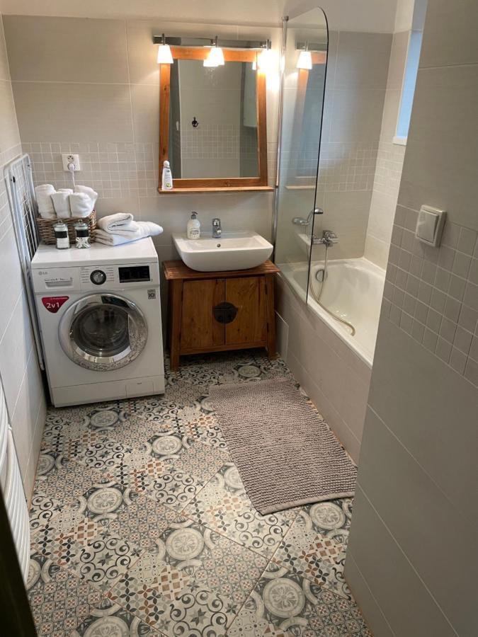 Apartmán U Kapličky Hluboká nad Vltavou Esterno foto