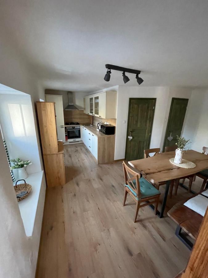 Apartmán U Kapličky Hluboká nad Vltavou Esterno foto
